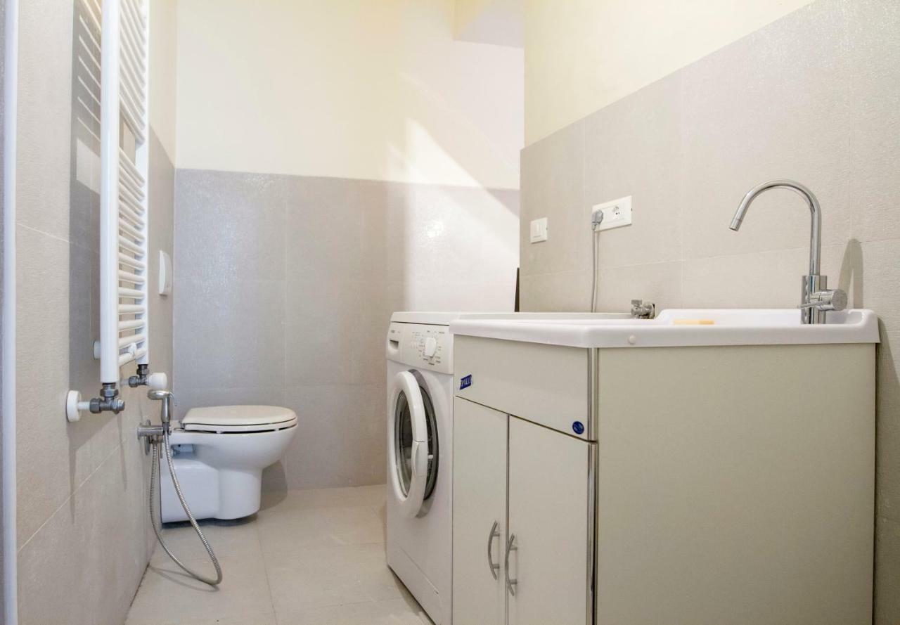 Luxrent Apartment Castello Turyn Zewnętrze zdjęcie